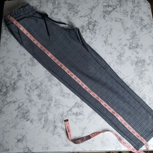 Indero Black and White Pants - Picture 5 of 6